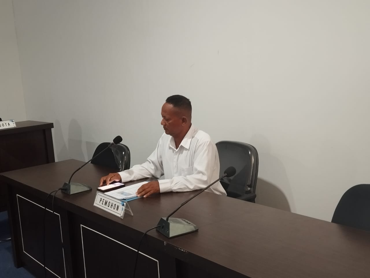 FOTO SIDANG SENGKETA INFORMASI an. SAHRUS SALIS